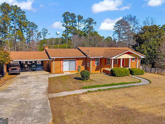 3rd image of 2671 Liberty Hill Rd