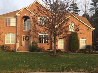 3200 Perry Ct, Virginia Beach, VA 23456