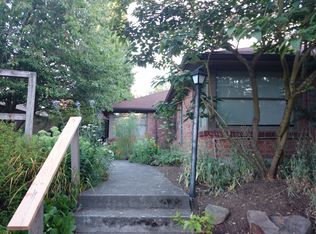 210 W Comstock St, Seattle, WA 98119
