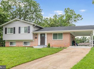 6306 Hardwood Dr, Lanham, MD 20706