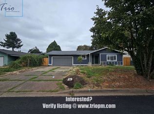 3975 Dove Ln, Eugene, OR 97402