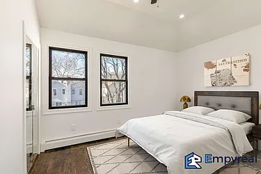 1146 Schenectady Avenue