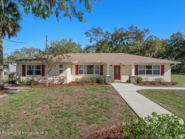 502 3rd Ave SE, Ruskin, FL 33570