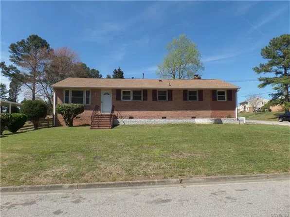 1721 Halcun Dr, Petersburg, VA 23803