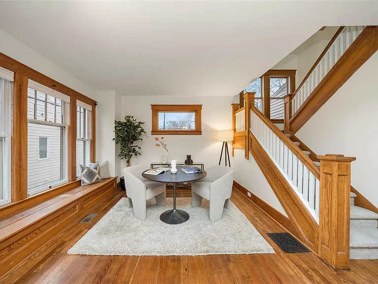 436 Park St — Photo 14