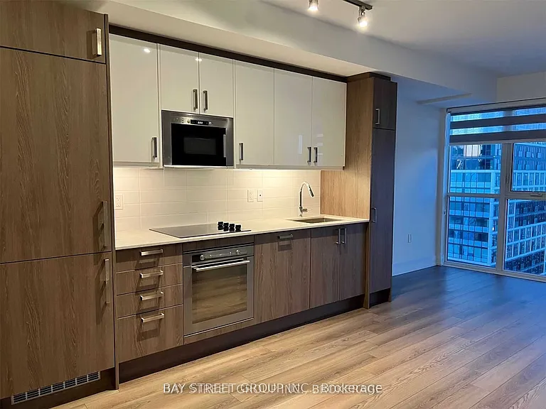77 Mutual St #3411 — Photo 6