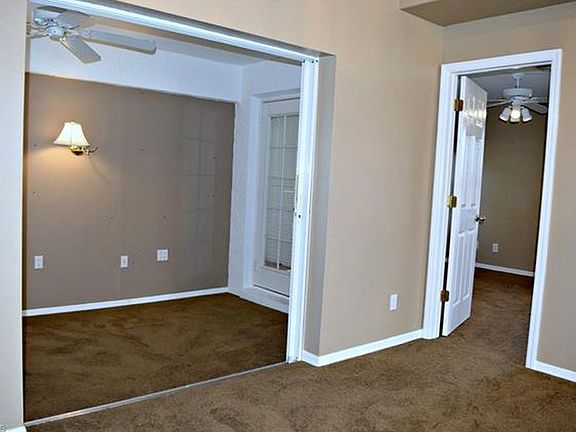 5th image of 4110 SW 17th Pl