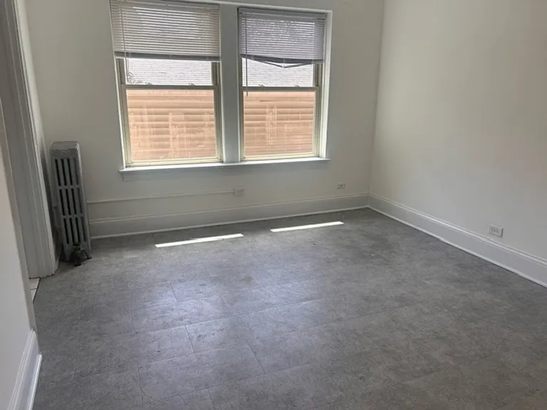 3118-20 S Oak Park Ave — Photo 30
