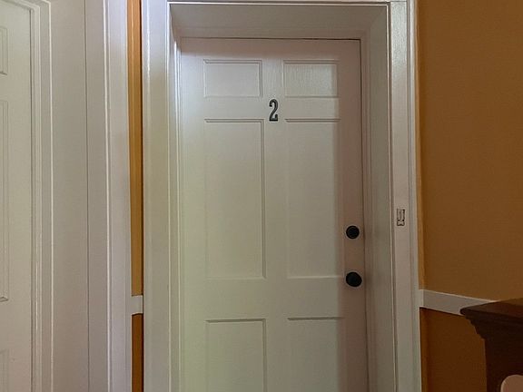 2nd image of 7441 N Hoyne Ave APT 2S