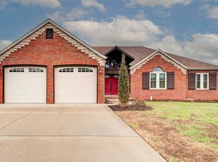 1443 Woodland Rd, Marshfield, MO 65706