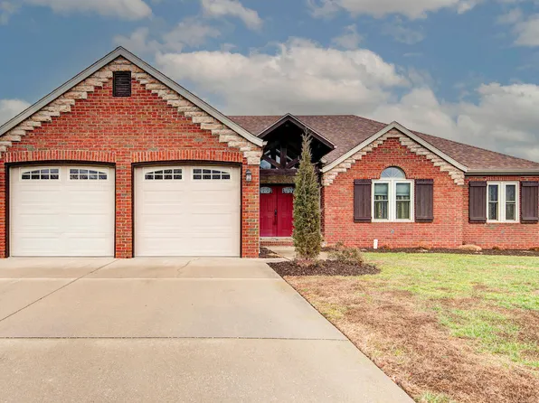 1443 Woodland Road, Marshfield, MO 65706