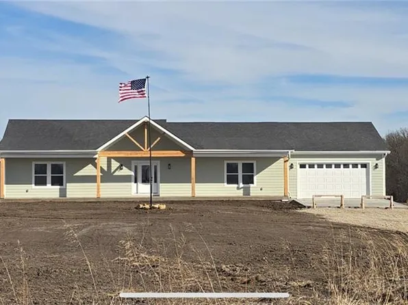 3717 Utah Rd, Wellsville, KS 66092