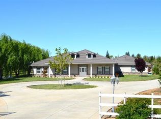 23697 Griffith Gate Ln, Acampo, CA 95220