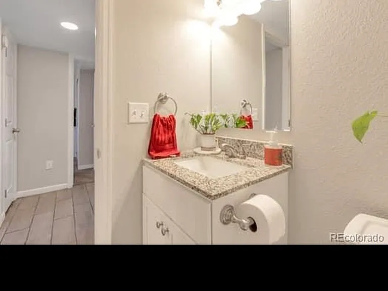 2211 Sable Blvd #704 — Photo 7