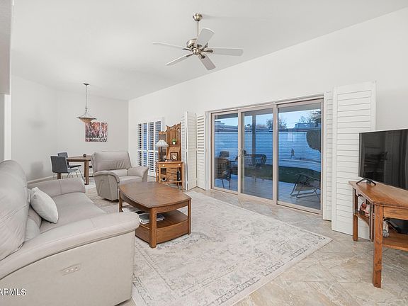 3rd image of 10415 W Hutton Dr