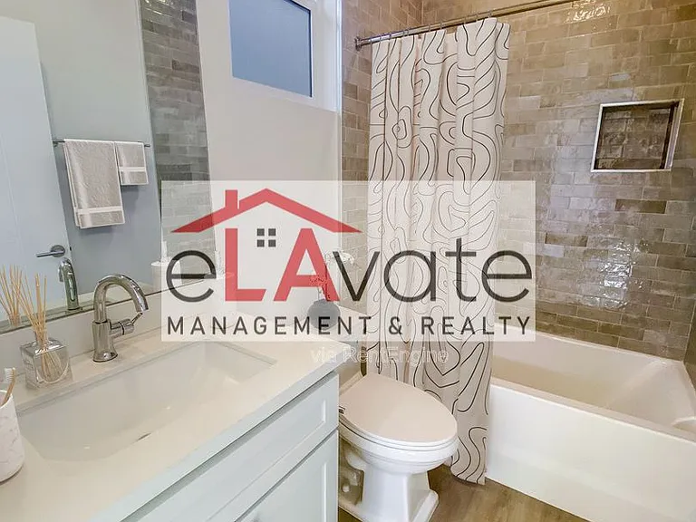 14248 Roscoe Blvd #14250-1/2 — Photo 15