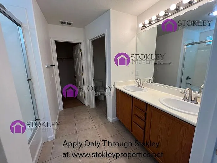1 Addison Ct — Photo 47