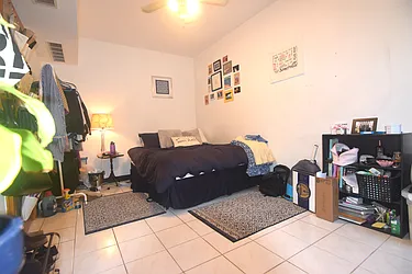Rented by Triplemint