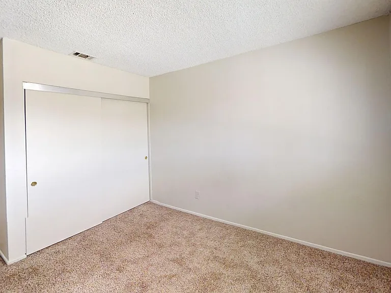 13383 3rd St — Photo 7