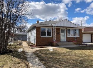 5147 N 69th St, Milwaukee, WI 53218