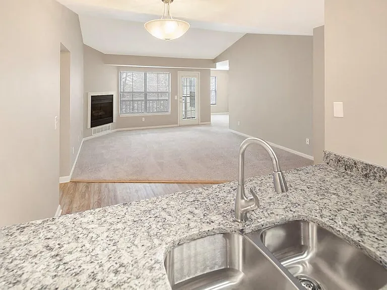 Plenty of Counter Space in Your Kitchen for Cooking