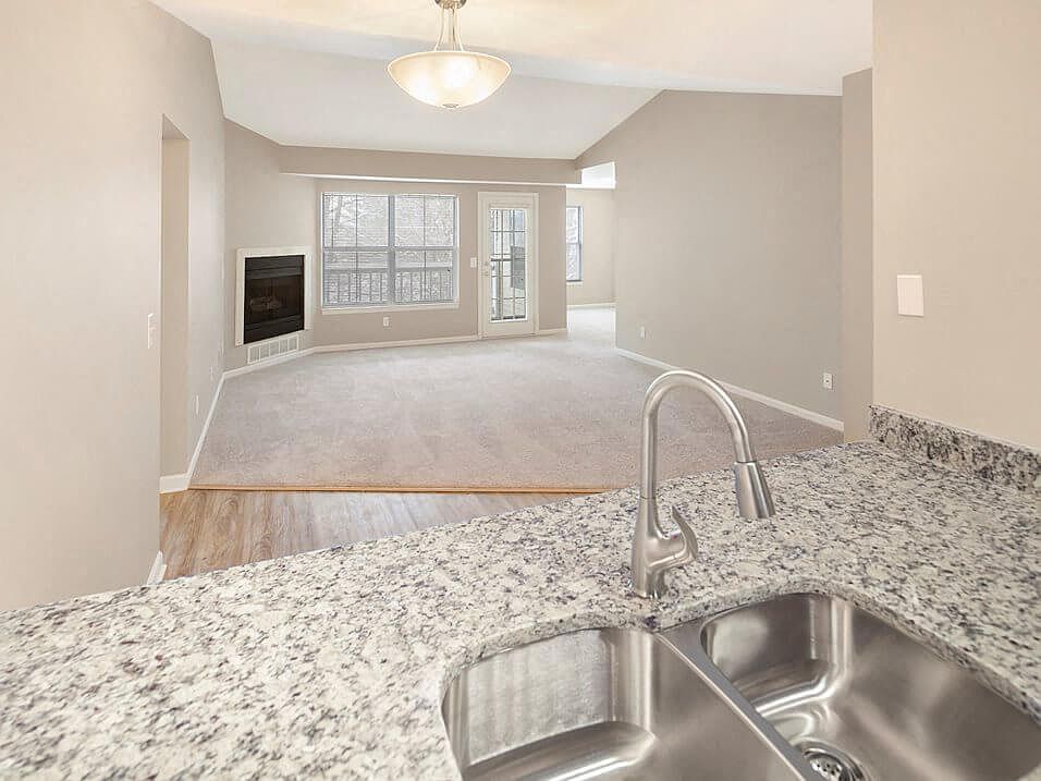 525 W Highland Rd # 302, photo 6