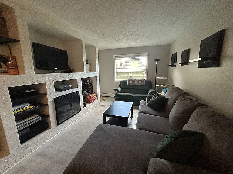 11453 Ellerslie Rd SW #115 — Photo 2
