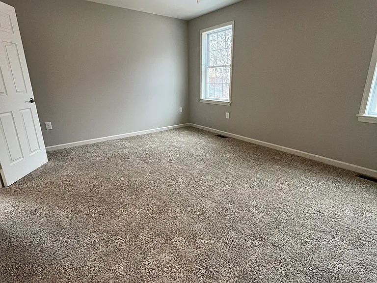 234 N Colonial Dr — Photo 17