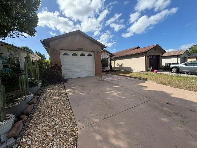 2 bed, 2.0 bath, 1082 sqft, $1,500 — Photo 1