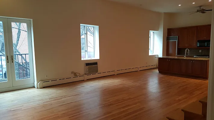 Rented by JMK Realty | media 28