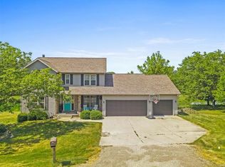 9082 Hardesty Run, Bloomington, IL 61705