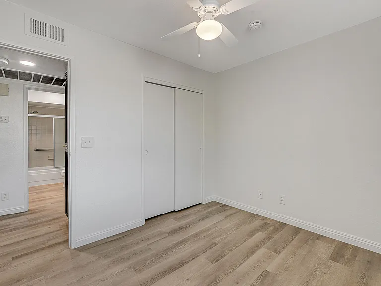 76 Megan Dr — Photo 26
