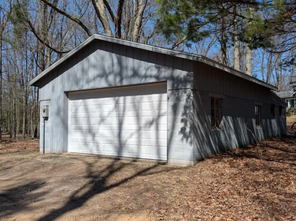 5764 W Bryant Rd, Ludington, MI 49431