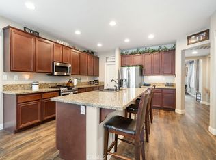 3075 Hibiscus Point, Hemet, CA 92545