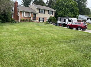 410 Sheffield Dr, Wallingford, PA 19086