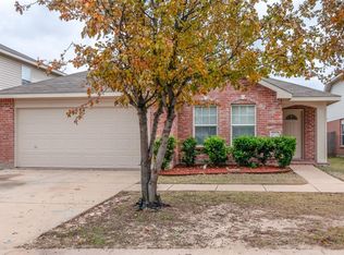 1724 Trego Dr, Justin, TX 76247