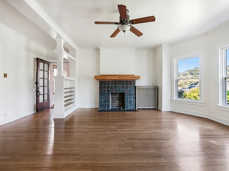 309 Chicago Ave #1 — Photo 3