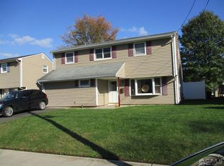 66 E 5th Ave, Port Reading, NJ 07064