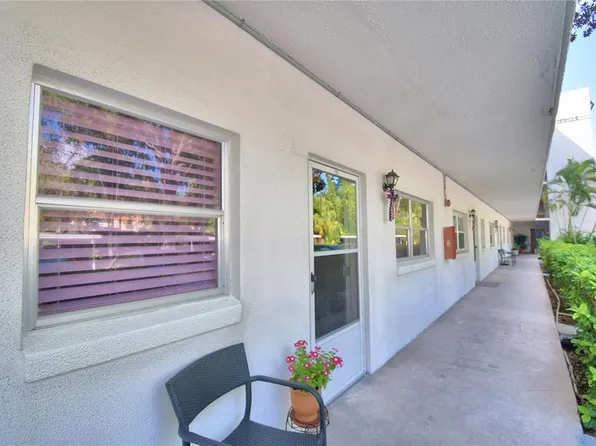 200 EL CAMINO DRIVE #103, WINTER HAVEN, FL 33884