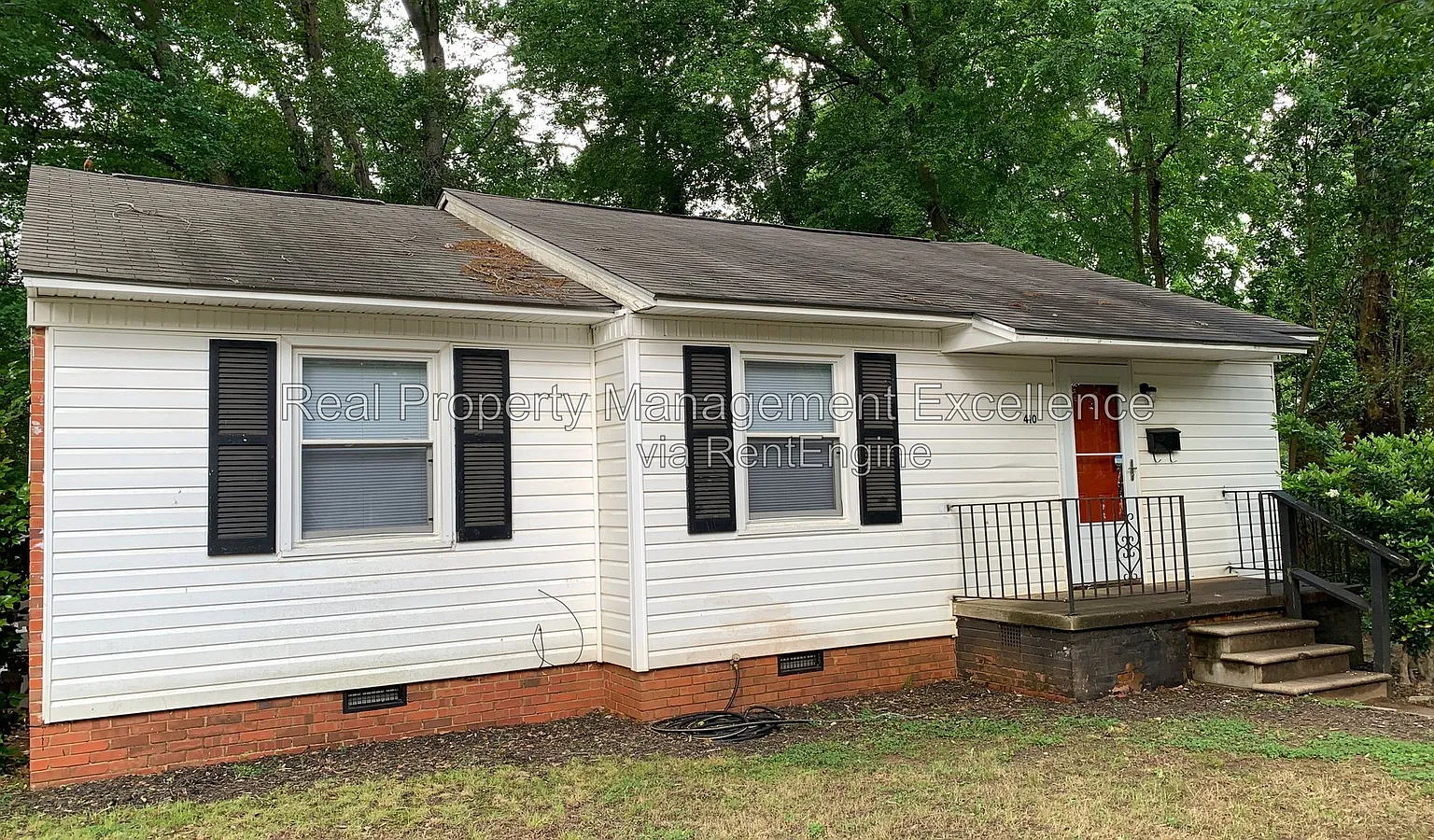 3 bed, 1.0 bath, 996 sqft, $1,495 — Photo 1