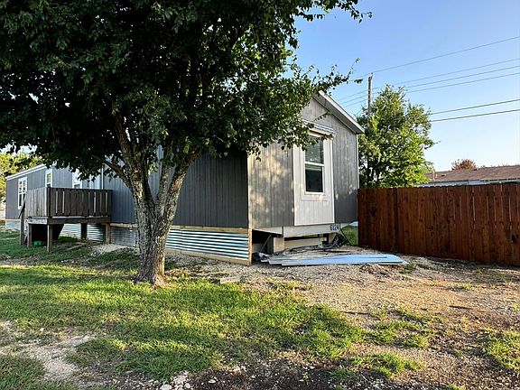 2nd image of 2995-1 Barr Ln