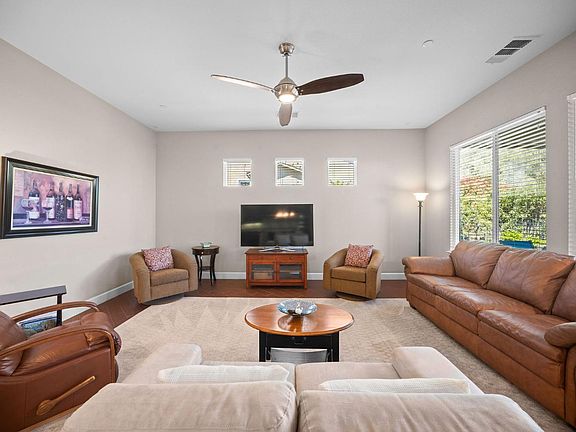 5th image of 316 Birch Ridge Drive