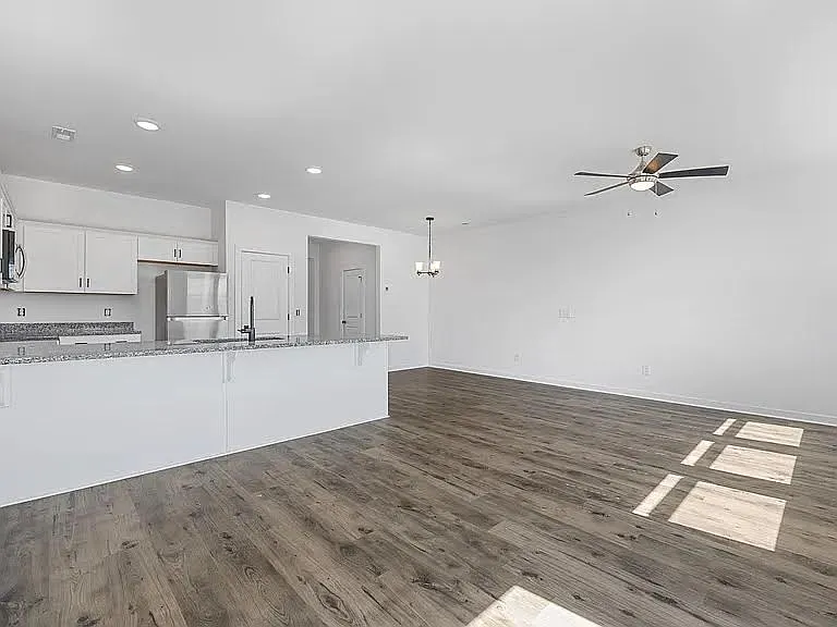 1415 Darrowby Way — Photo 13