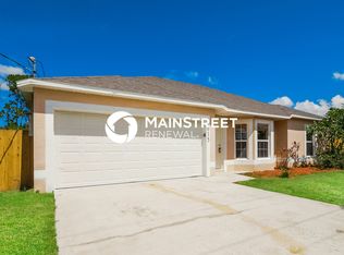615 NW North Macedo Blvd, Port Saint Lucie, FL 34983