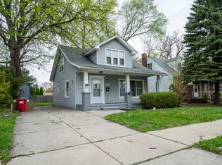 15315 Semrau Ave, Eastpointe, MI 48021
