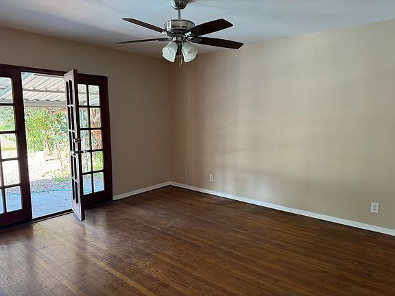Dining room with French Doors.