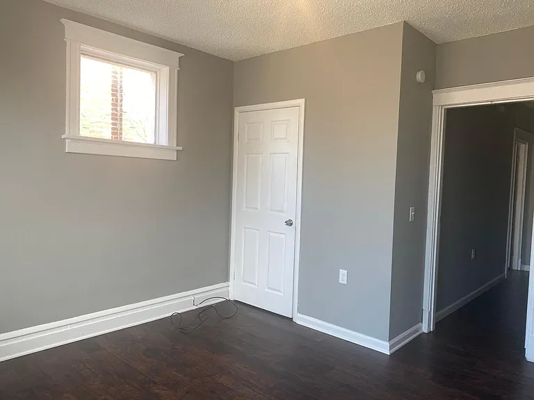 2842 Sidney St #2842 — Photo 7