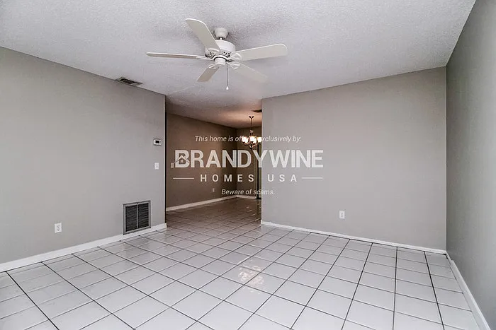 6311 Fortune Ln — Photo 10