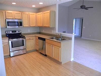 2nd image of 3860 Wedgefield Ct