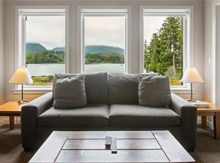 1971 Harbour Dr #402, Ucluelet, BC V0R3A0